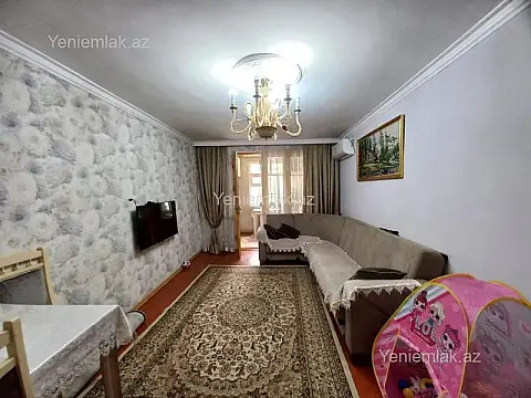 Satılır 3 otaqlı köhnə tikili 68 m²