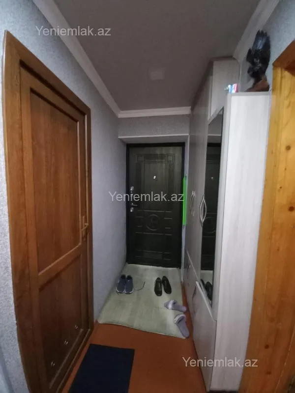Satılır 3 otaqlı köhnə tikili 68 m²