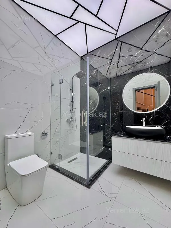 Satılır 5 otaqlı həyət evi 250 m²