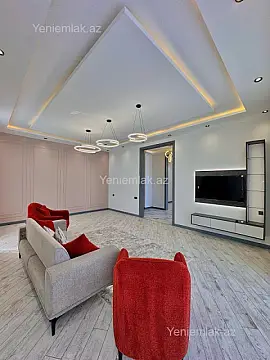 Satılır 5 otaqlı həyət evi 250 m²