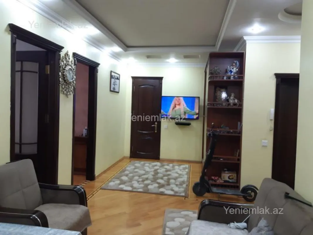 Satılır 4 otaqlı yeni tikili 161 m²