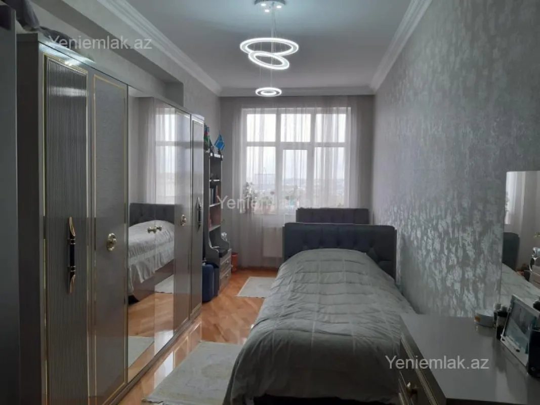 Satılır 4 otaqlı yeni tikili 161 m²