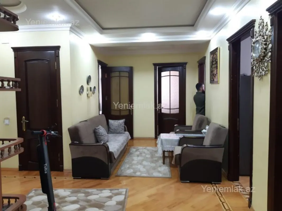 Satılır 4 otaqlı yeni tikili 161 m²