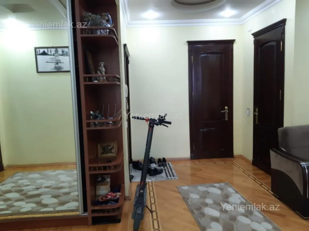 Satılır 4 otaqlı yeni tikili 161 m²