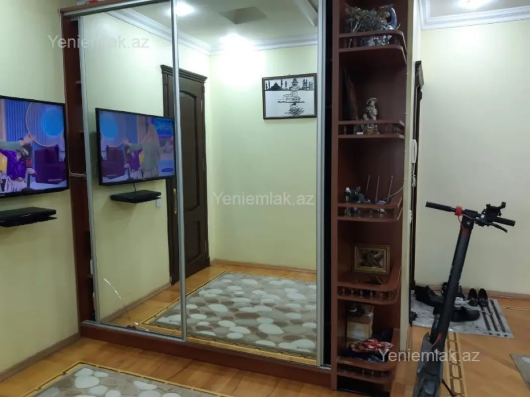 Satılır 4 otaqlı yeni tikili 161 m²