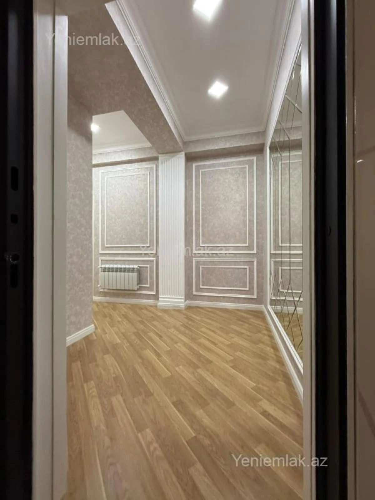 Satılır 2 otaqlı yeni tikili 65 m²