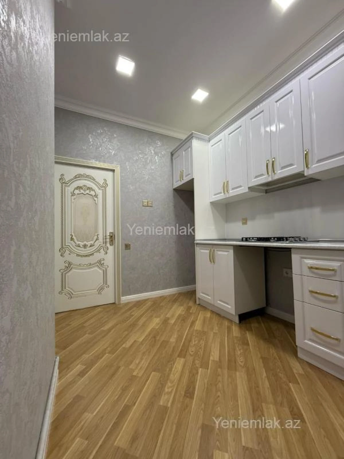 Satılır 2 otaqlı yeni tikili 65 m²