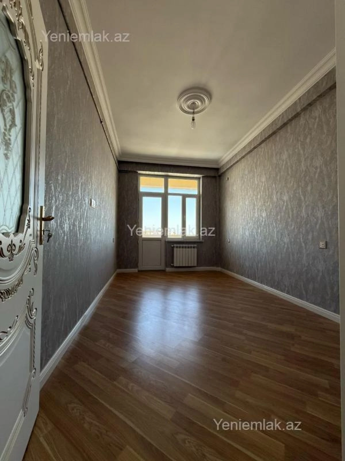 Satılır 2 otaqlı yeni tikili 65 m²