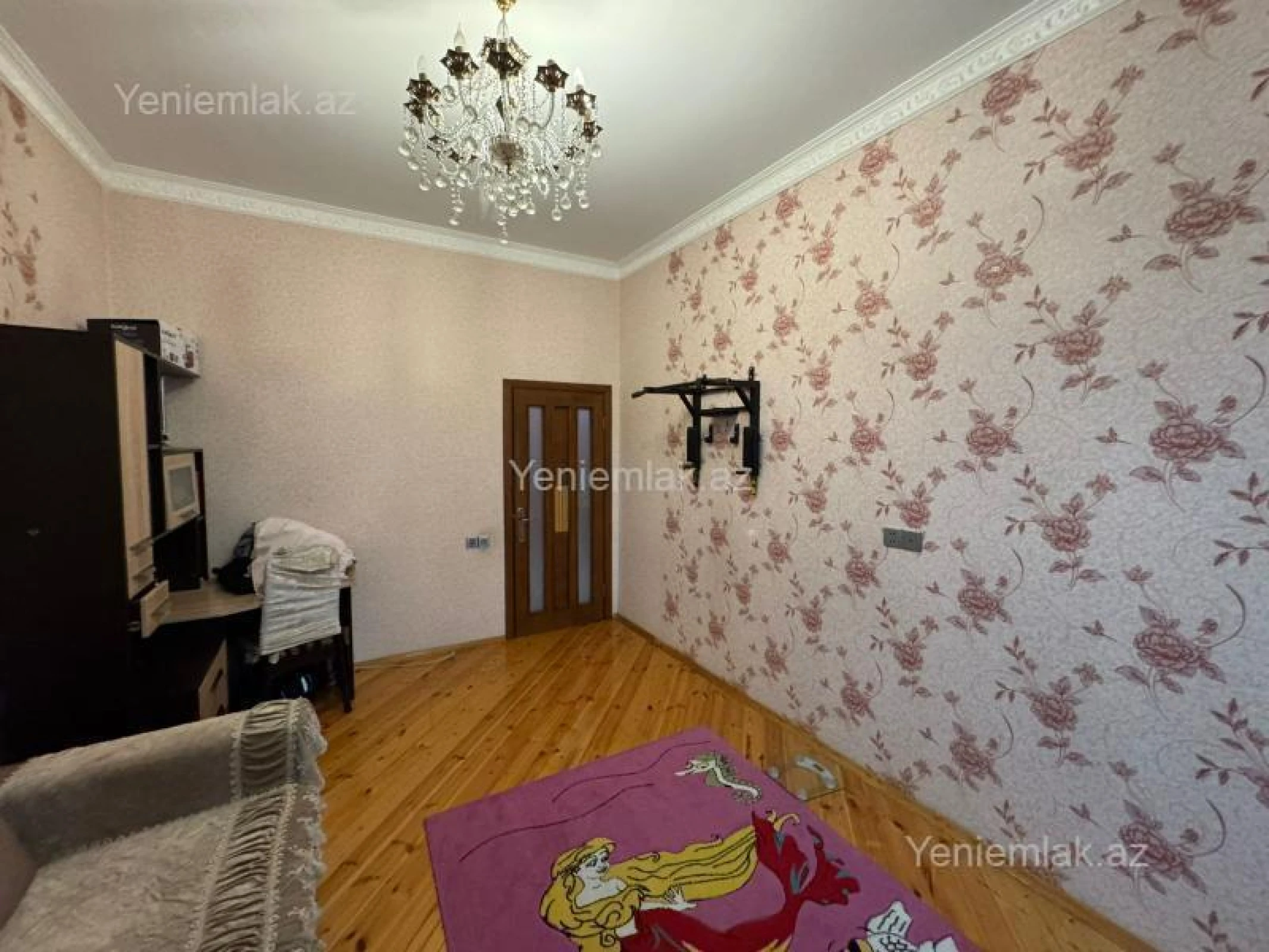 Satılır 6 otaqlı həyət evi 150 m²