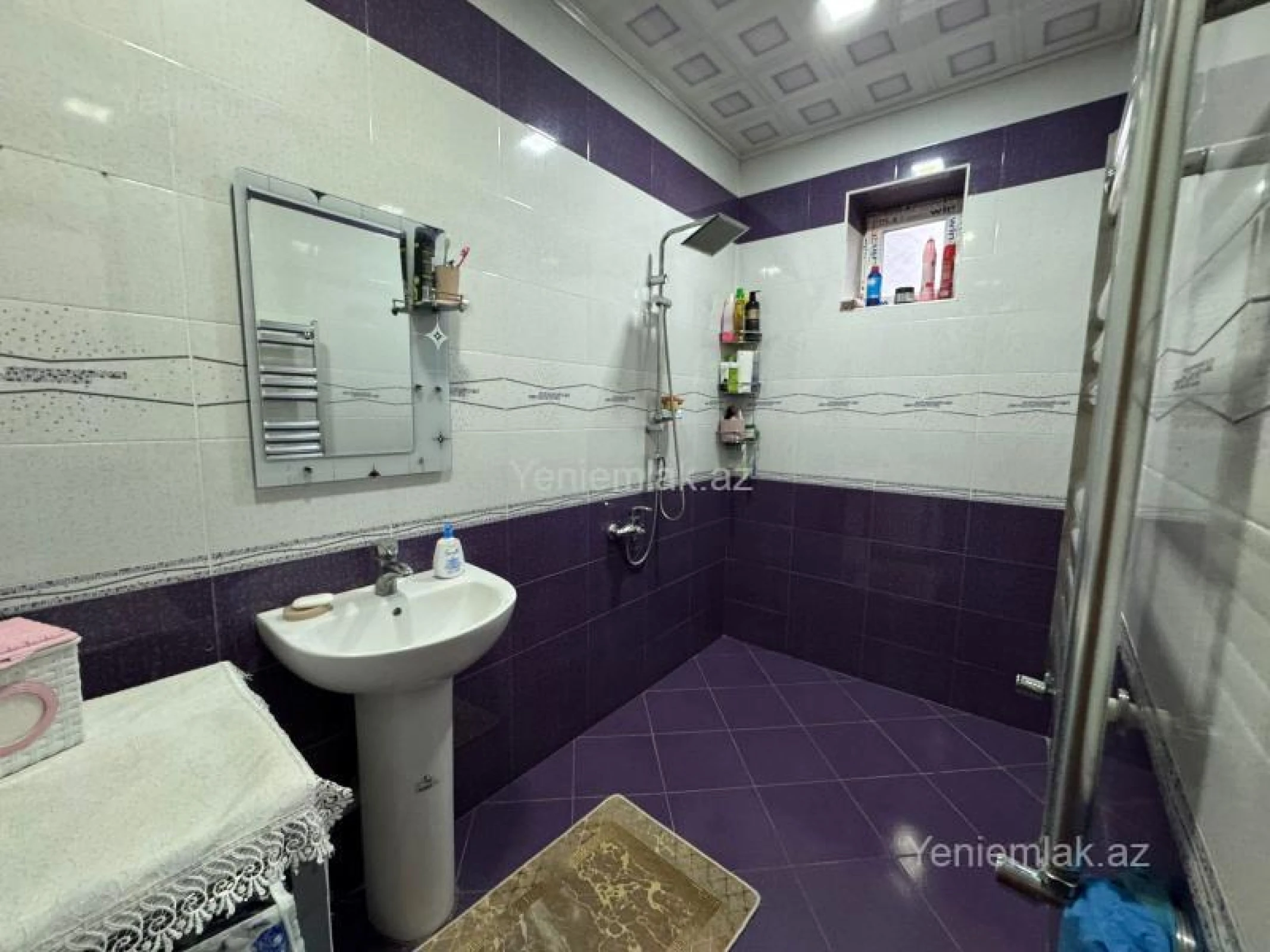 Satılır 6 otaqlı həyət evi 150 m²