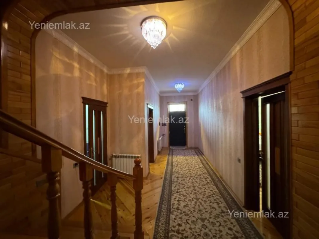 Satılır 6 otaqlı həyət evi 150 m²
