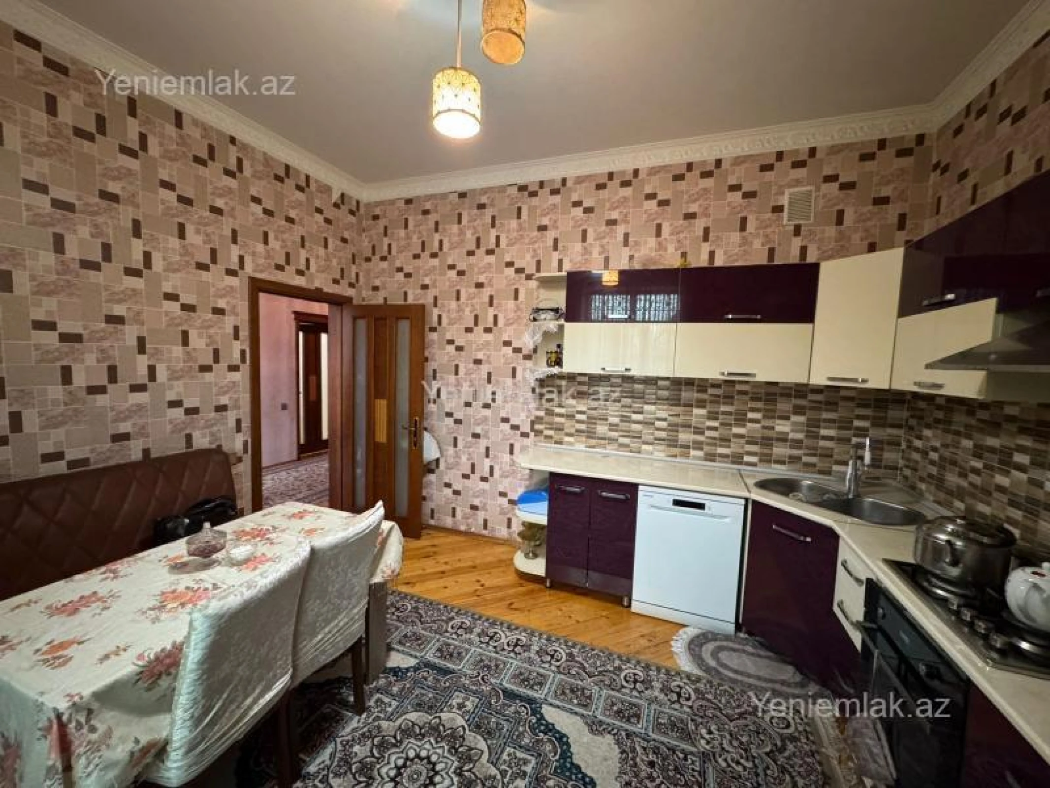 Satılır 6 otaqlı həyət evi 150 m²