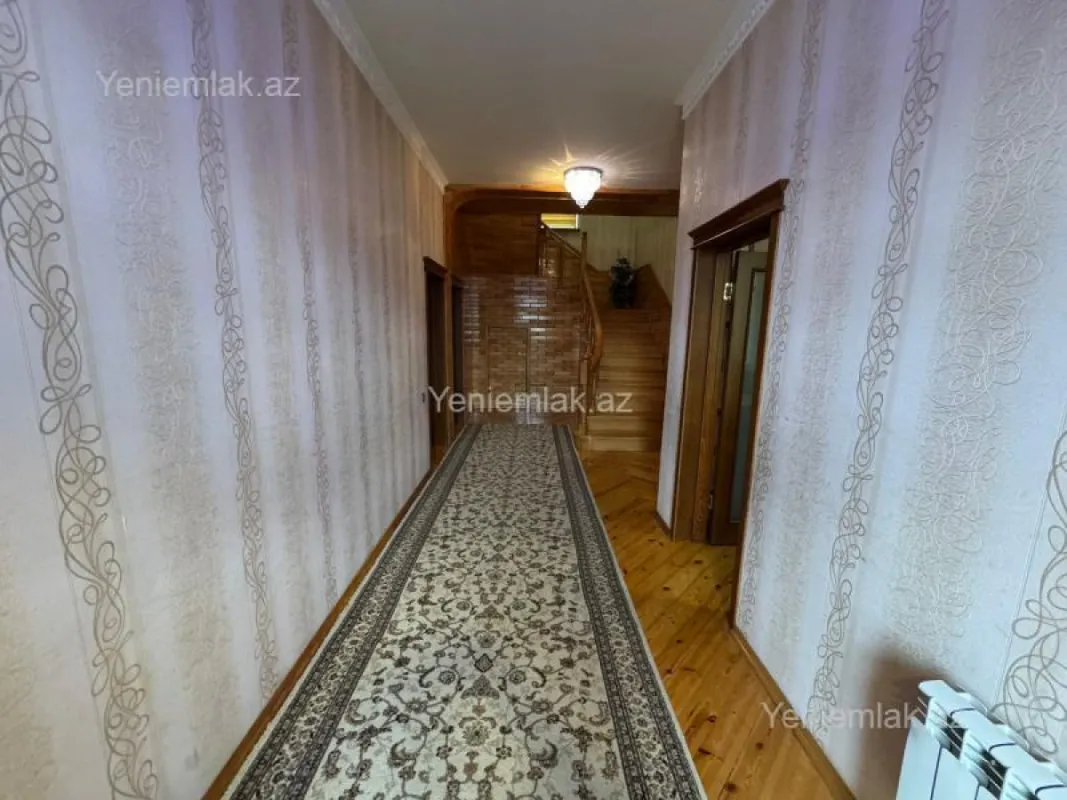 Satılır 6 otaqlı həyət evi 150 m²