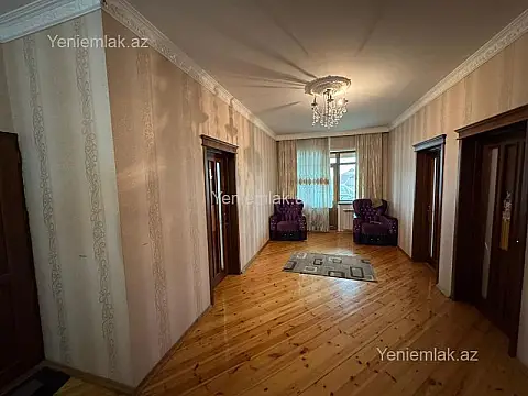Satılır 6 otaqlı həyət evi 150 m²