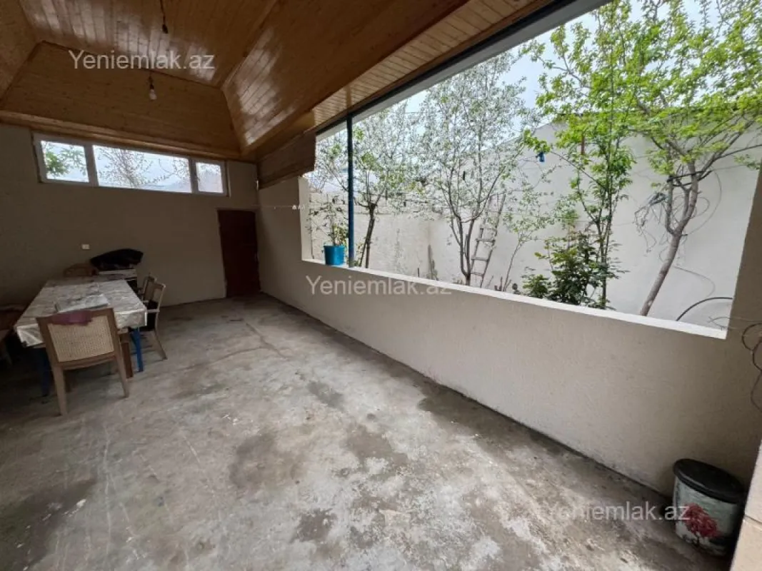 Satılır 6 otaqlı həyət evi 150 m²