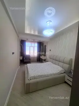 Satılır 3 otaqlı yeni tikili 130 m²