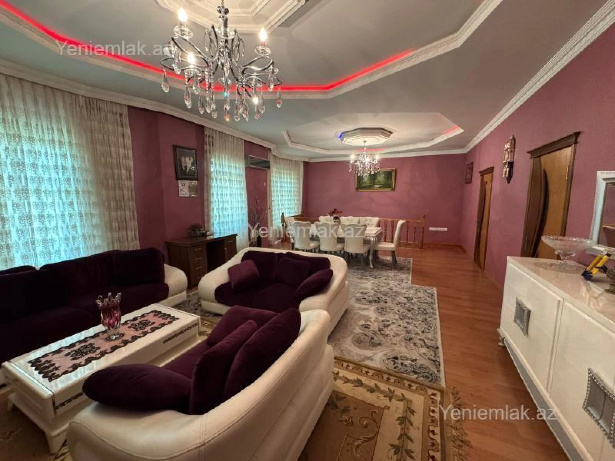 Satılır 6 otaqlı həyət evi 250 m²