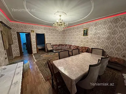 Satılır 6 otaqlı həyət evi 250 m²