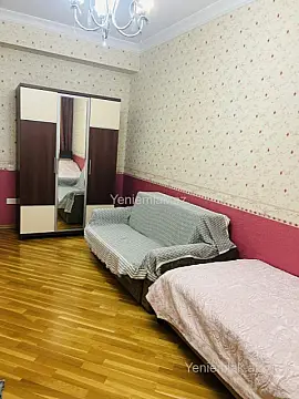 Satılır 3 otaqlı yeni tikili 134 m²