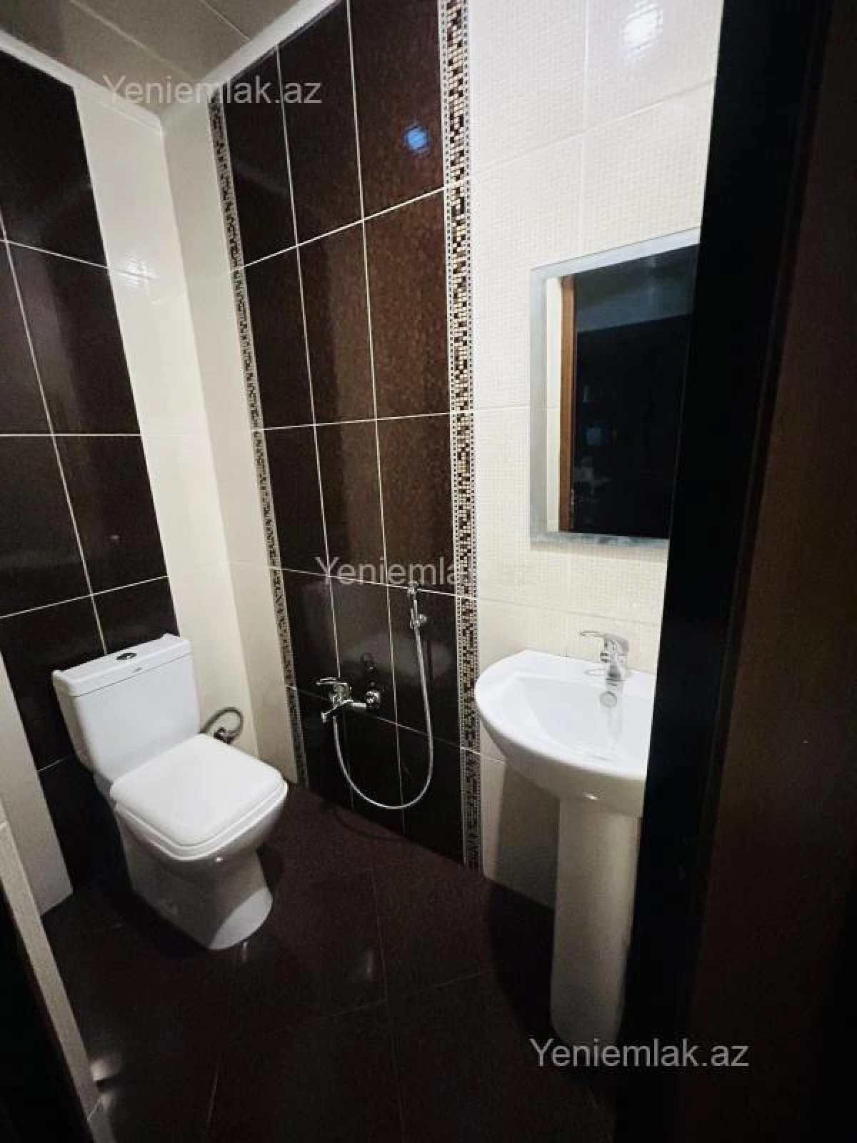 Satılır 3 otaqlı yeni tikili 134 m²