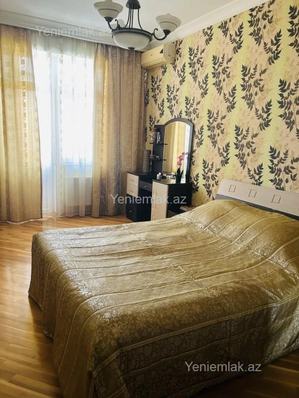 Satılır 3 otaqlı yeni tikili 134 m²