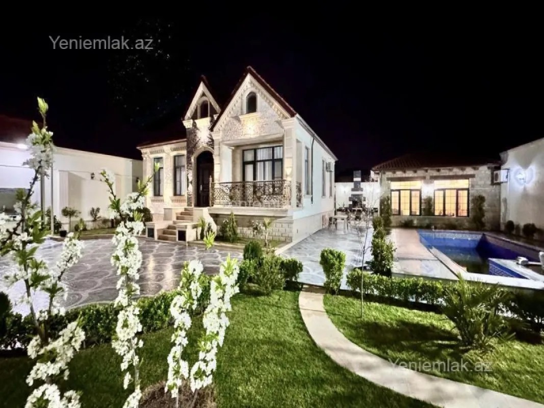 Satılır 5 otaqlı həyət evi 185 m²