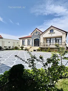 Satılır 5 otaqlı həyət evi 185 m²