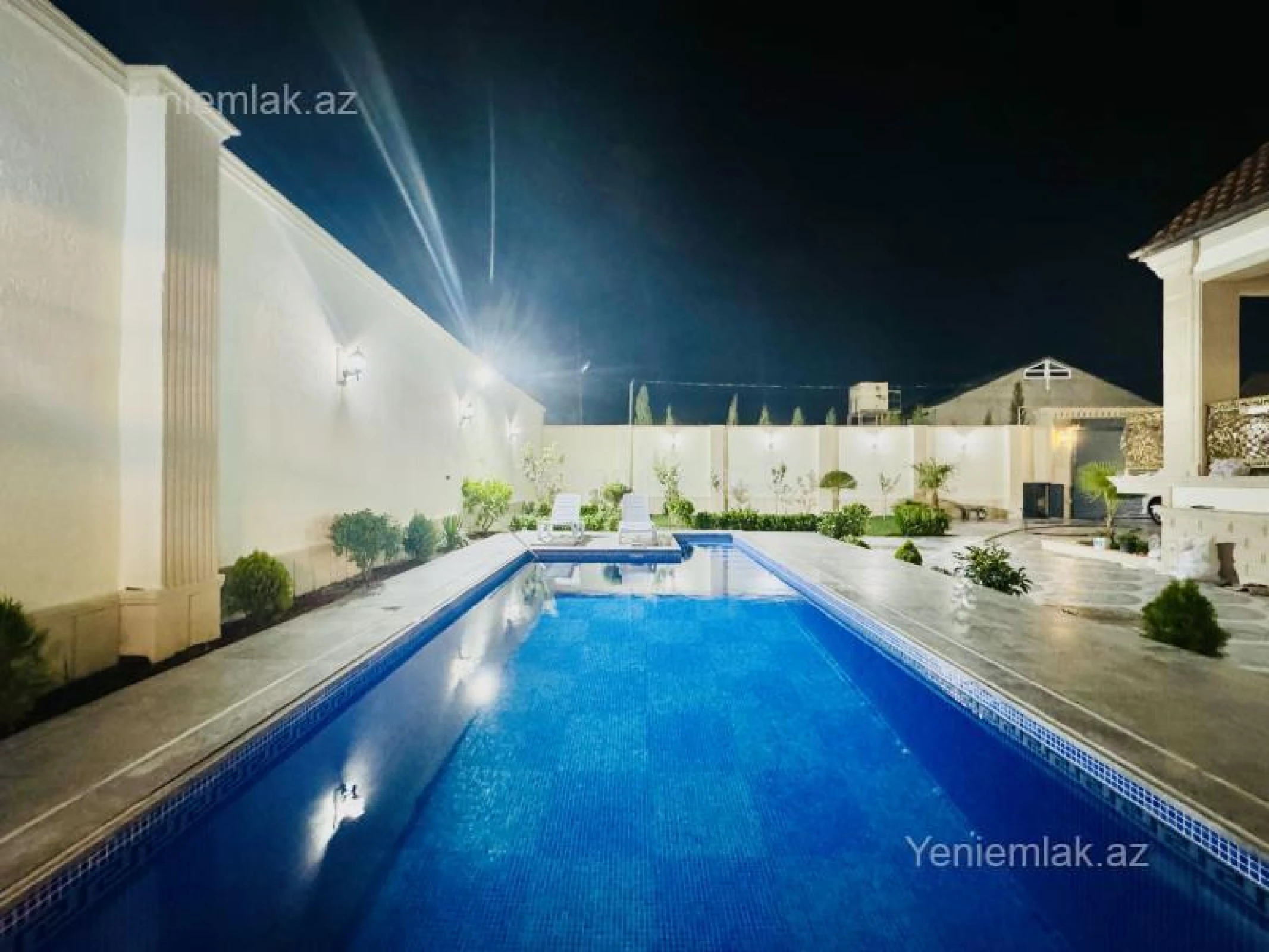 Satılır 5 otaqlı həyət evi 185 m²