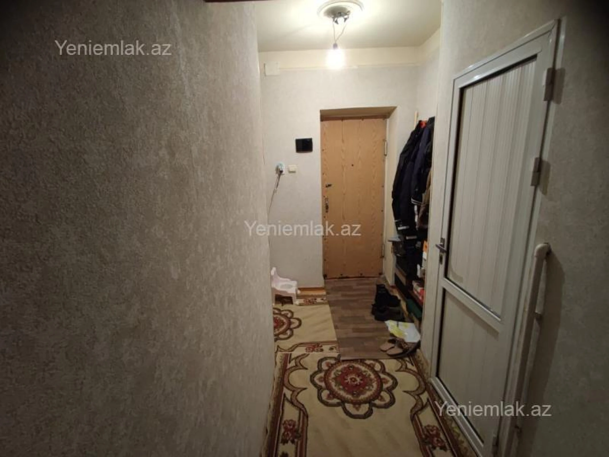 Satılır 3 otaqlı köhnə tikili 70 m²