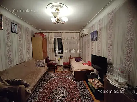 Satılır 3 otaqlı köhnə tikili 70 m²