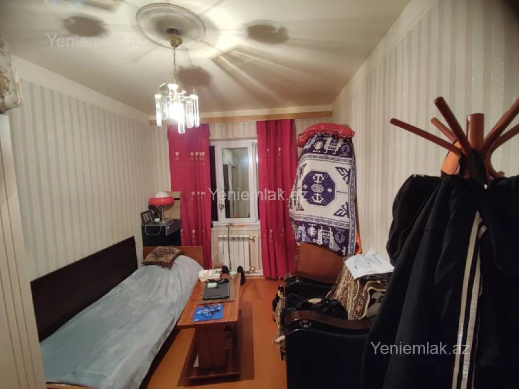 Satılır 3 otaqlı köhnə tikili 70 m²
