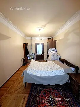 Satılır 3 otaqlı köhnə tikili 78 m²