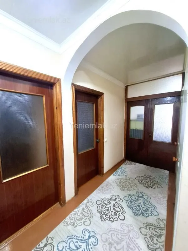 Satılır 3 otaqlı köhnə tikili 78 m²