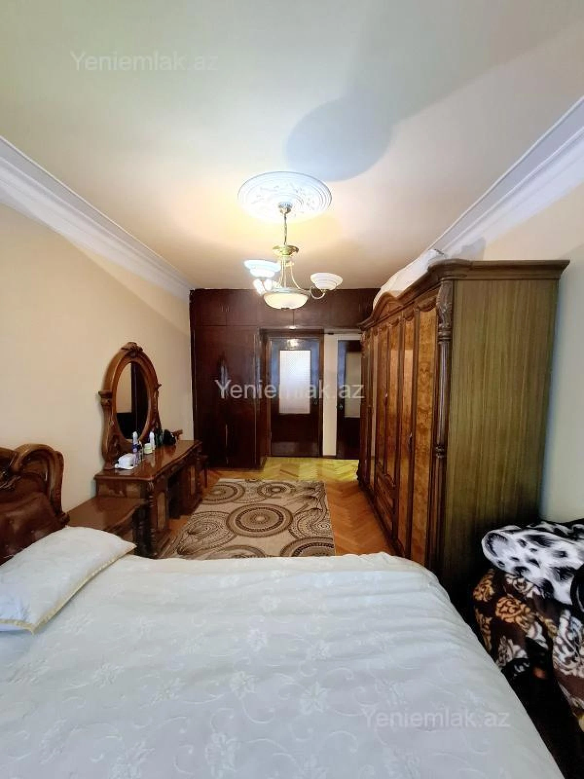 Satılır 3 otaqlı köhnə tikili 78 m²
