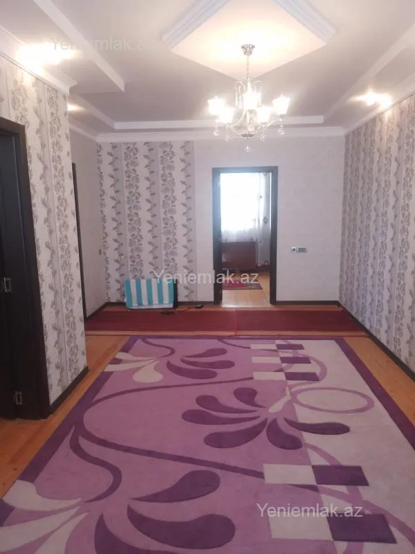 Satılır 4 otaqlı həyət evi 130 m²