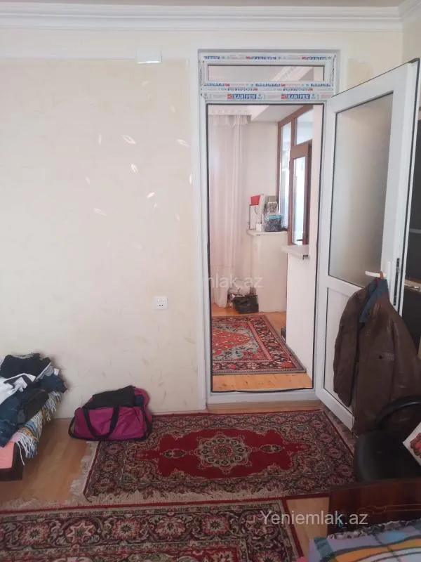 Satılır 4 otaqlı həyət evi 130 m²