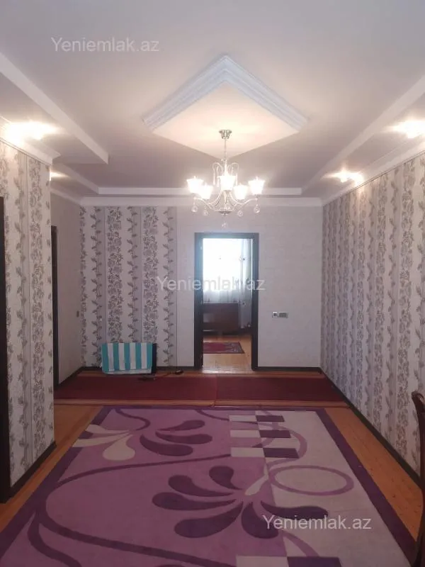 Satılır 4 otaqlı həyət evi 130 m²