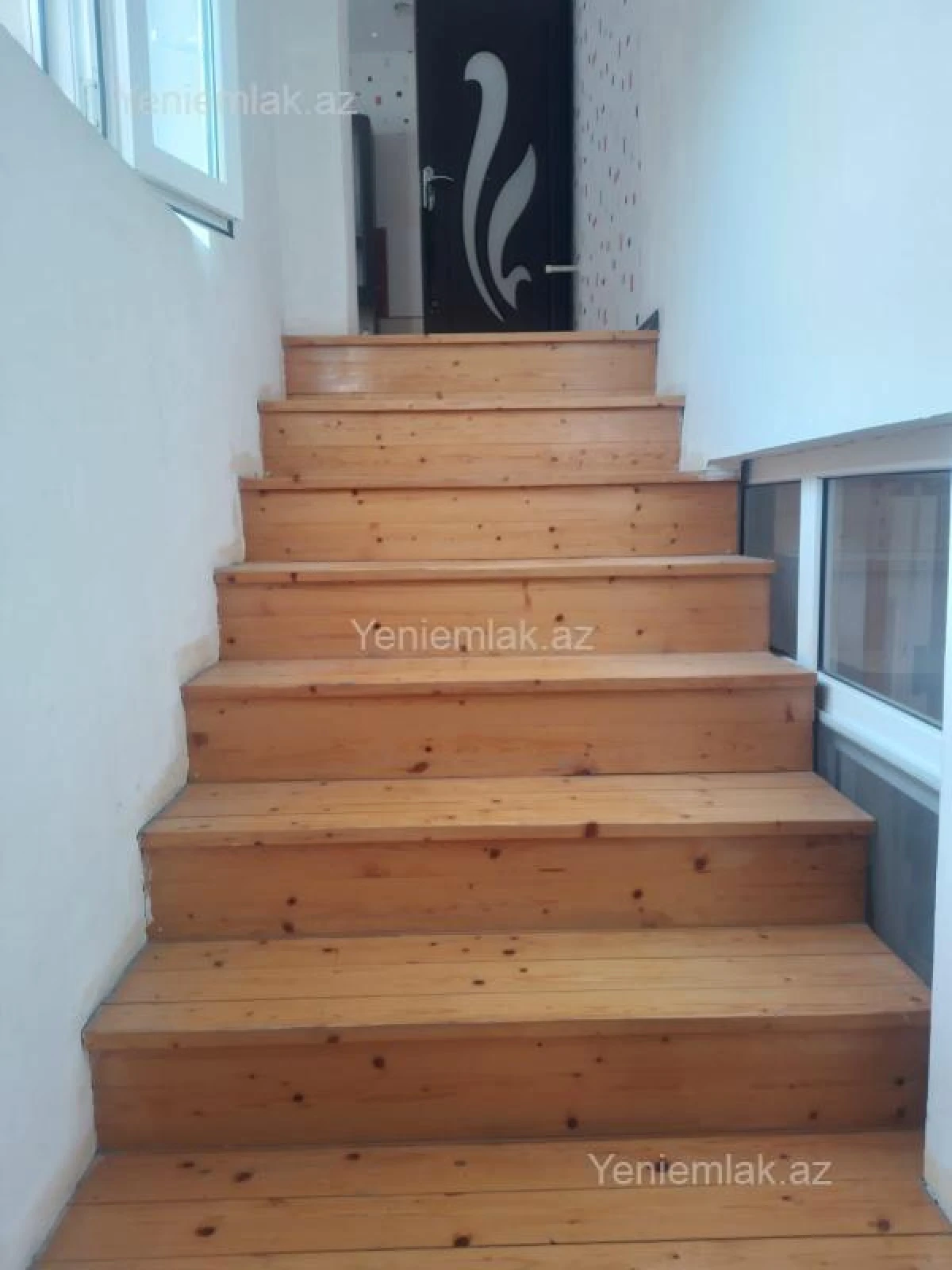 Satılır 4 otaqlı həyət evi 130 m²