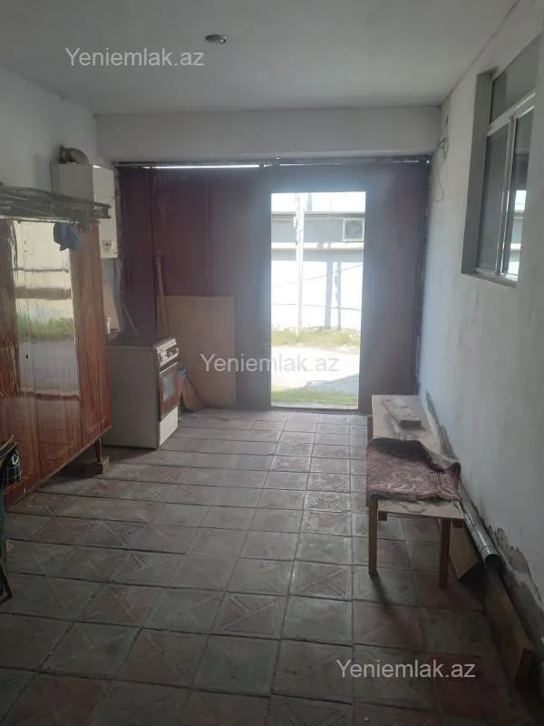Satılır 4 otaqlı həyət evi 130 m²