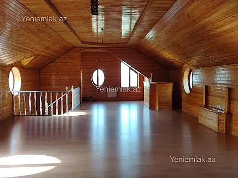 Satılır 5 otaqlı həyət evi 415 m²