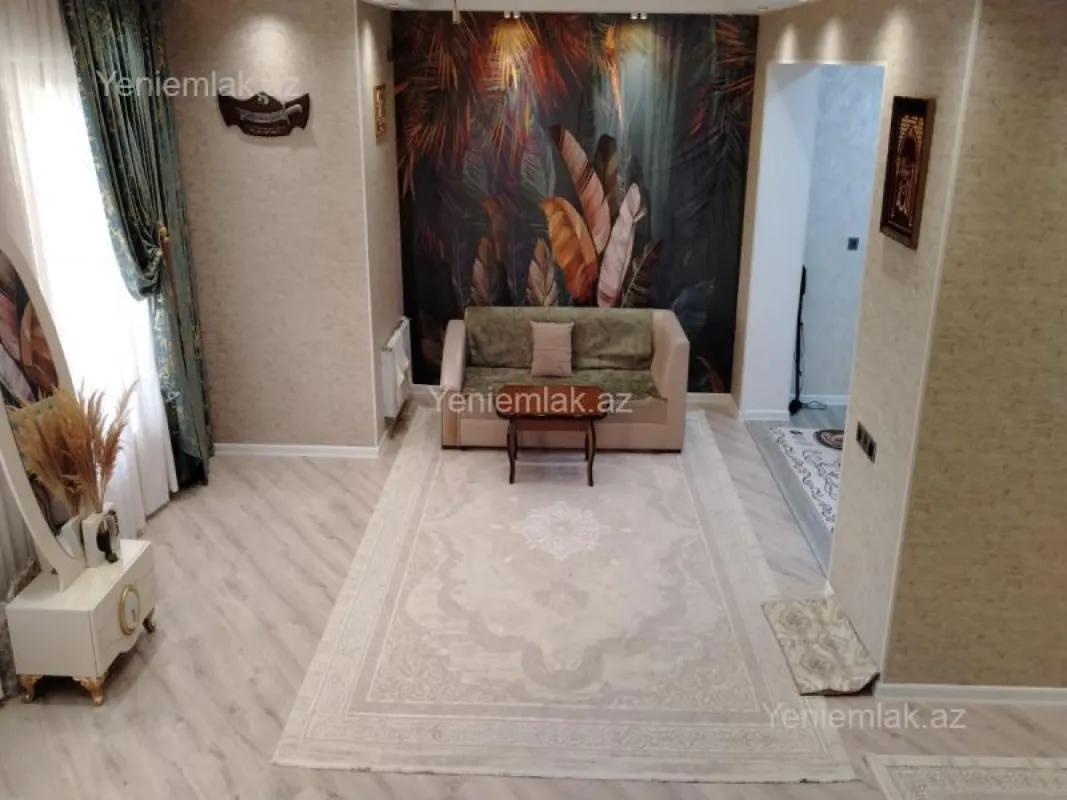 Satılır 5 otaqlı həyət evi 415 m²