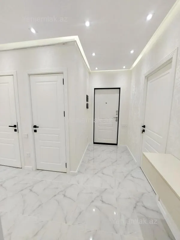 Satılır 3 otaqlı köhnə tikili 75 m²