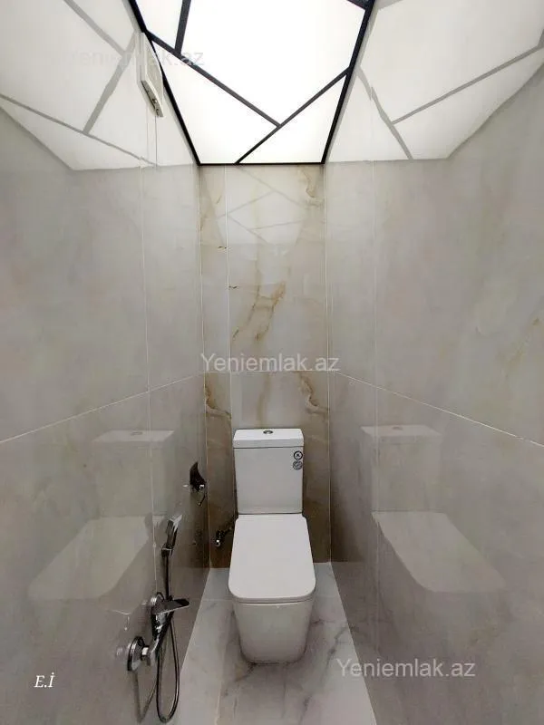 Satılır 3 otaqlı köhnə tikili 78 m²