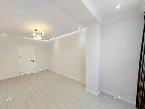 Satılır 3 otaqlı köhnə tikili 78 m²