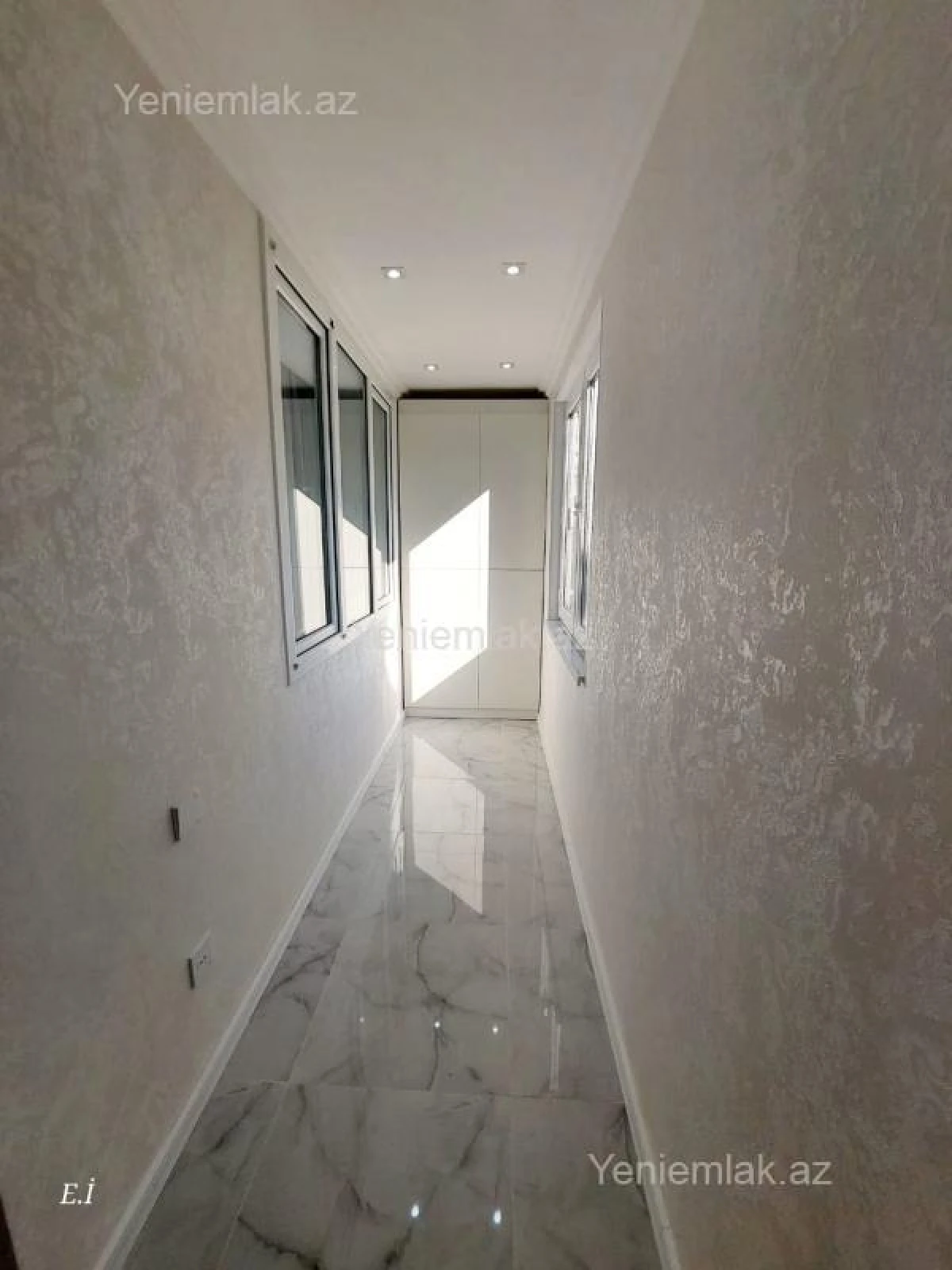 Satılır 3 otaqlı köhnə tikili 78 m²
