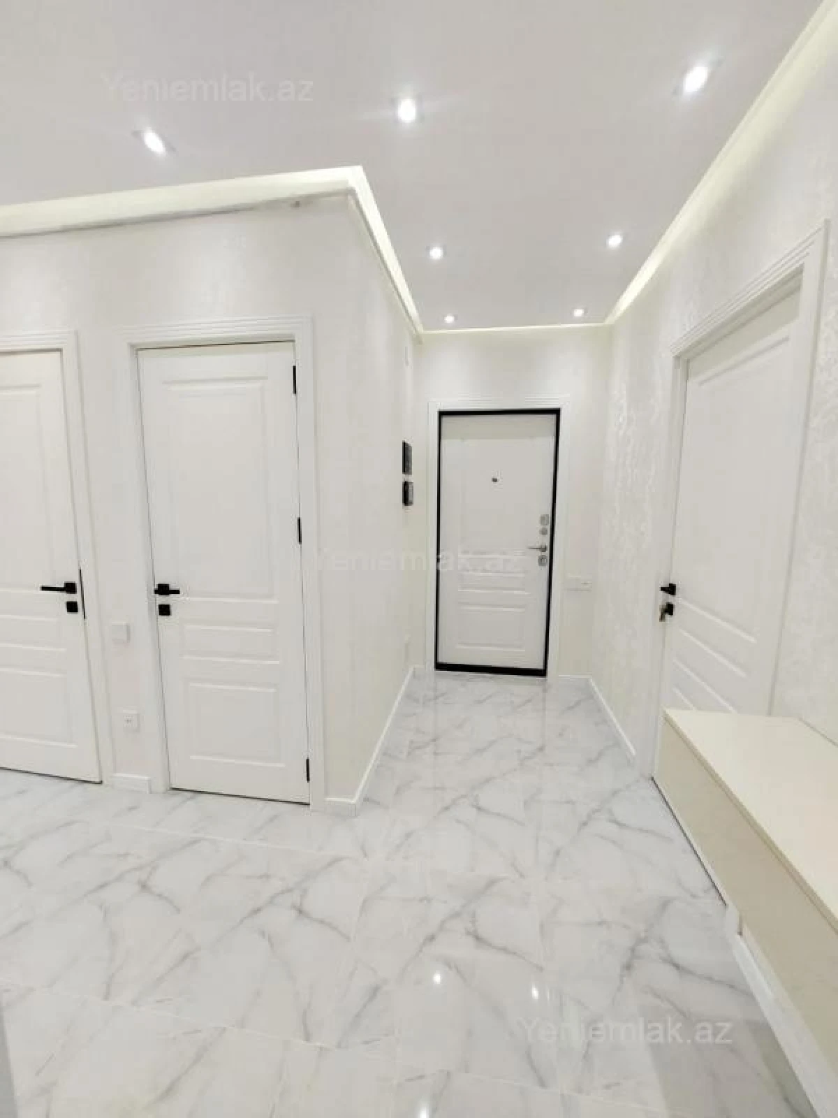 Satılır 3 otaqlı köhnə tikili 78 m²