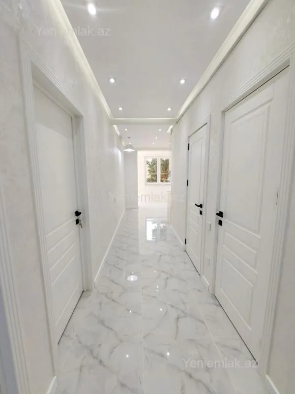 Satılır 3 otaqlı köhnə tikili 78 m²