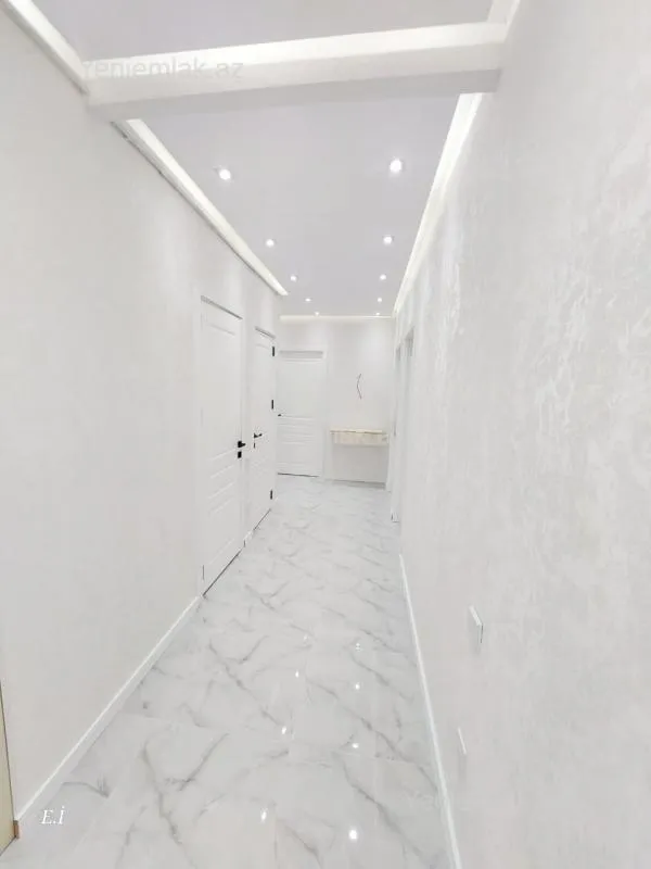 Satılır 3 otaqlı köhnə tikili 78 m²