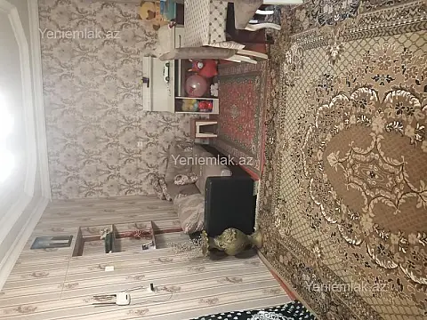 Satılır 2 otaqlı köhnə tikili 125 m²