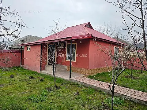 Satılır 4 otaqlı həyət evi 120 m² — Qəbələ 4 otaq 120.00 m²